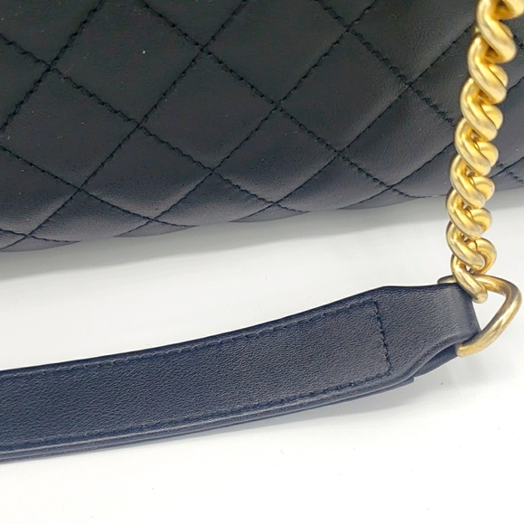 CHANEL BAG SIZE 12X14 COLOR BLACK 100% AUTHENTIC - Picture 12 of 13